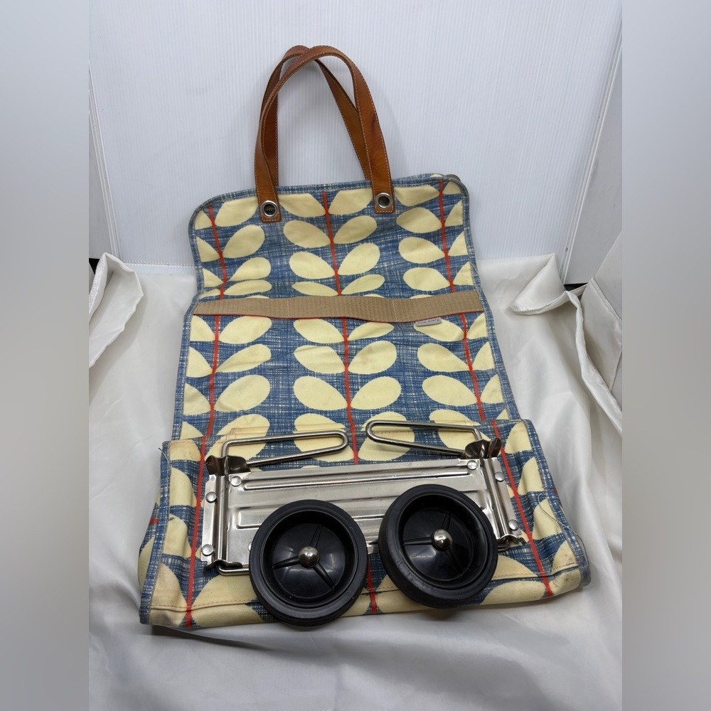 Orla Kiely rare Limited Edition Classic leaf Print Shopping Trolley Roller Bag